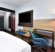 Tru by Hilton Beckley hotel detail image 7