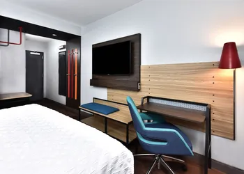 Tru by Hilton Beckley hotel thumbnail 7
