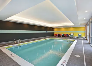 Tru By Hilton Thornburg hotel thumbnail 6