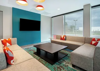 avid Hotel Fort Mill - Carowinds Blvd by IHG hotel thumbnail 7