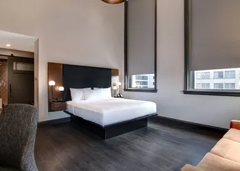 Courtyard by Marriott Cincinnati Downtown hotel thumbnail 7