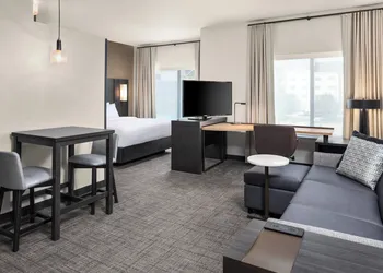 Residence Inn by Marriott East Peoria hotel thumbnail 5