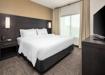 Residence Inn by Marriott East Peoria hotel thumbnail 7