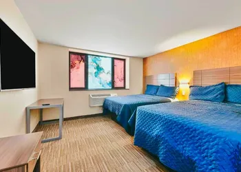 Casa Blanca Hotel Brooklyn hotel thumbnail 4