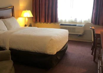 Cayuga Blu Hotel hotel thumbnail 7