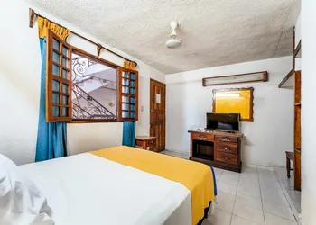 Hotel Santa Lucía hotel thumbnail 6