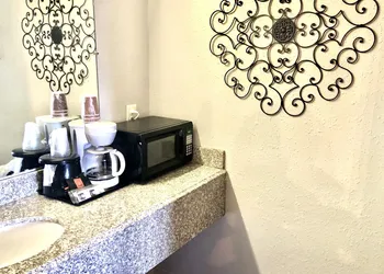 Best Inn Texas hotel thumbnail 5