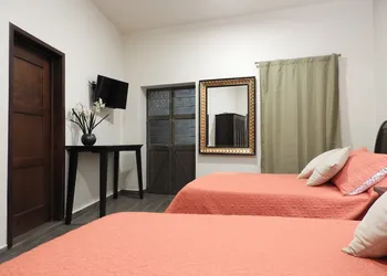 Suites Santa Posada Galarza 24 hotel thumbnail 3