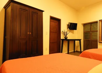 Suites Santa Posada Galarza 24 hotel thumbnail 6