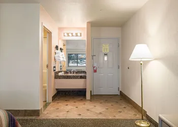 Grand Canyon Inn hotel thumbnail 8