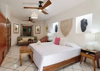 Hotel Hulku hotel thumbnail 6