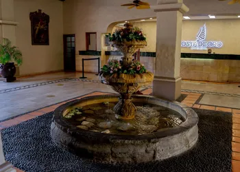 Costa De Oro Beach Hotel hotel thumbnail 2