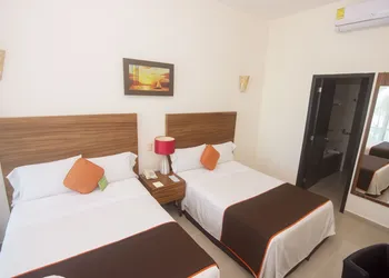 Hotel Playa Caracol hotel thumbnail 5