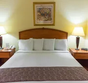 Hafersons Inn Hotel & Suites hotel detail image 5