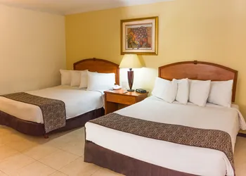 Hafersons Inn Hotel & Suites hotel thumbnail 7
