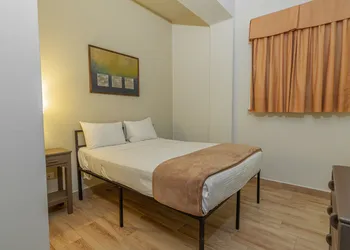 Hotel Plaza del Arco Express hotel thumbnail 2