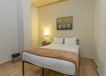 Hotel Plaza del Arco Express hotel thumbnail 3