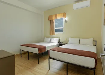 Hotel Plaza del Arco Express hotel thumbnail 5