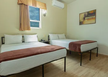 Hotel Plaza del Arco Express hotel thumbnail 6