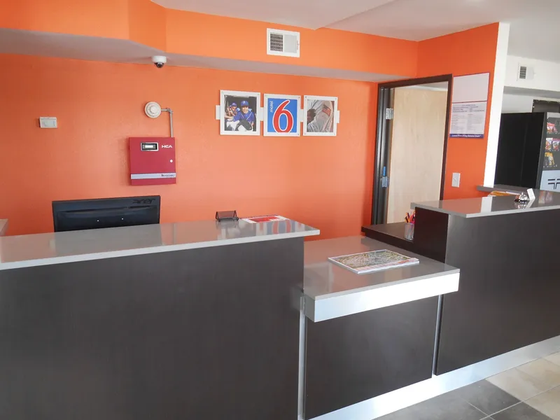 Motel 6 San Antonio, TX - South IH-10 East hotel detail image 2