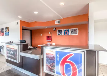 Motel 6 San Antonio, TX - South IH-10 East hotel thumbnail 6