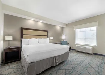 Best Western Plus McPherson hotel thumbnail 6