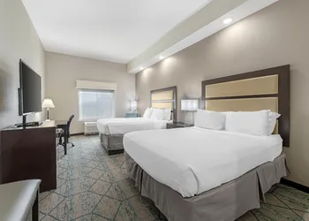 Best Western Plus McPherson hotel thumbnail 5