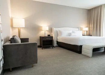 SpringHill Suites by Marriott Chicago Chinatown hotel thumbnail 8