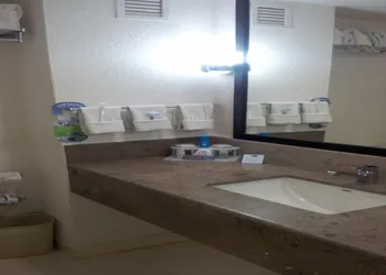 Holiday Inn Express Tuxtla Gutierrez La Marimba by IHG hotel thumbnail 4