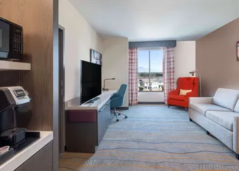 Hilton Garden Inn Pomona Chino hotel thumbnail 7