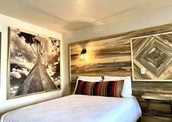 Horseshoe Bend Motel hotel thumbnail 3