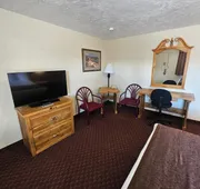 Three Bear Lodge hotel detail image 4