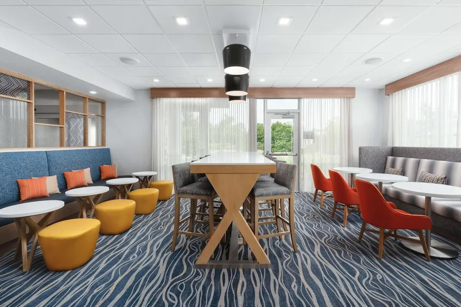 Hampton Inn Bellingham Airport hotel detail image 2