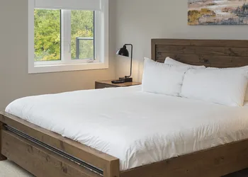 Muskoka Bay Resort hotel thumbnail 6