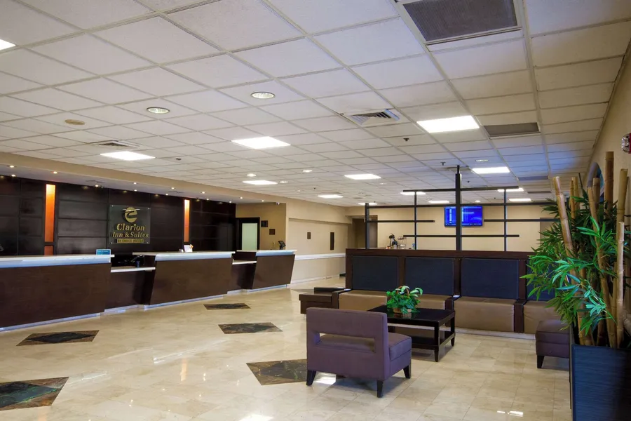 Clarion Inn & Suites Miami International Airport hotel detail image 2