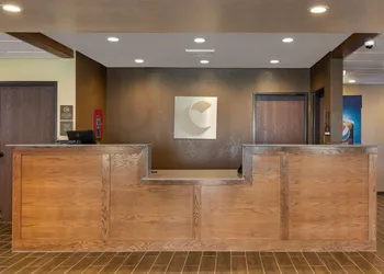 Comfort Inn & Suites Euless DFW West hotel thumbnail 2