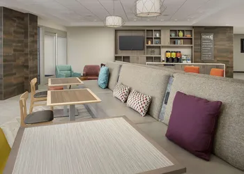 Home2 Suites by Hilton Fort Myers Airport hotel thumbnail 4