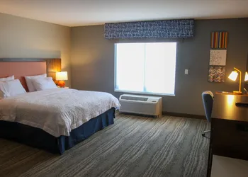 Hampton Inn & Suites Olean hotel thumbnail 6