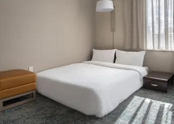 TownePlace Suites by Marriott New York Brooklyn hotel thumbnail 6