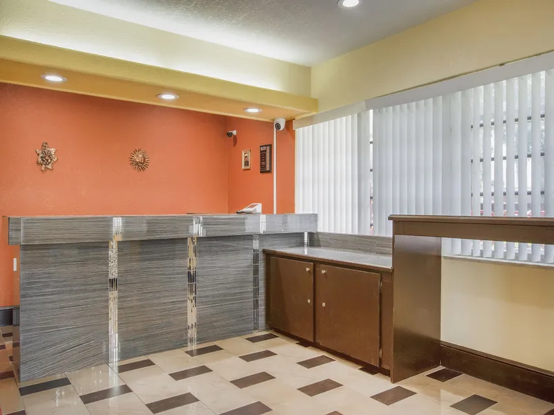 OYO Superior Budget Inn Bartow hotel detail image 2