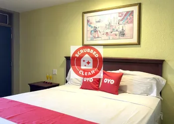 OYO Superior Budget Inn Bartow hotel thumbnail 5