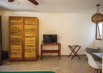 Hotel Tequila Cancun hotel thumbnail 8