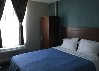 Magna Hotel hotel thumbnail 4