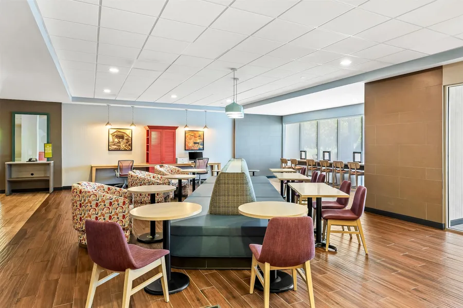 Home2 Suites by Hilton Youngstown West/Austintown hotel detail image 2