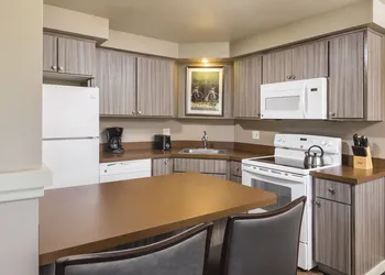 WorldMark Eagle Crest hotel thumbnail 5