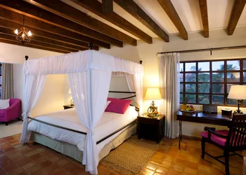 Guaycura Boutique Hotel Beach Club & Spa hotel thumbnail 5