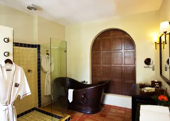 Guaycura Boutique Hotel Beach Club & Spa hotel thumbnail 7