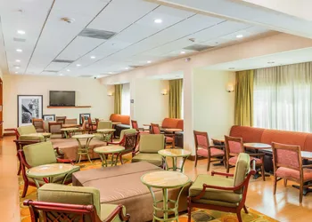Hampton Inn by Hilton Queretaro Tecnologico hotel thumbnail 4