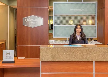 Hampton Inn by Hilton Queretaro Tecnologico hotel thumbnail 6