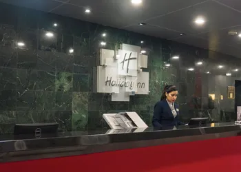 Holiday Inn Monterrey - Parque Fundidora by IHG hotel thumbnail 2